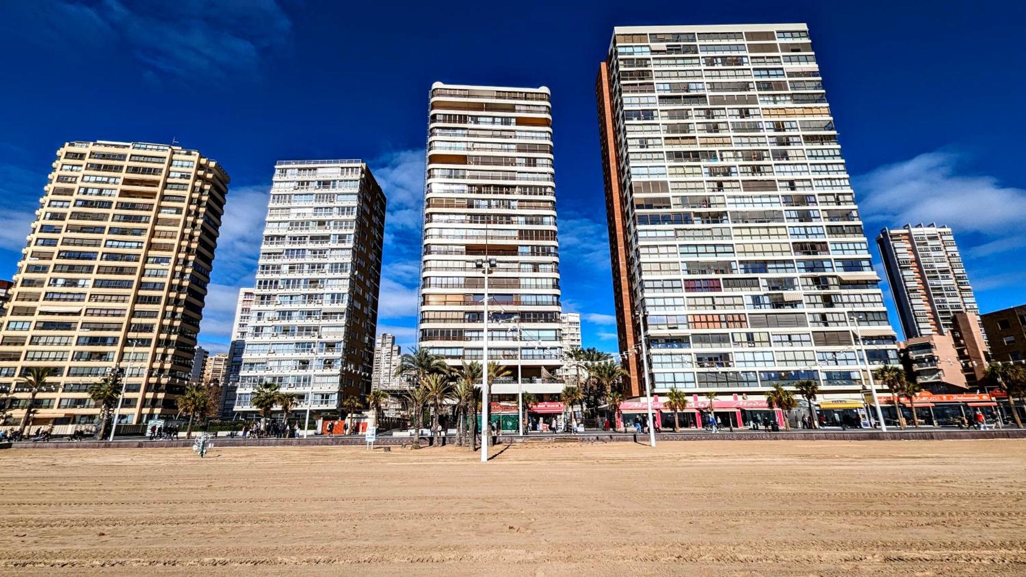 Las Arenas Sea Front Apartments Benidorm Esterno foto