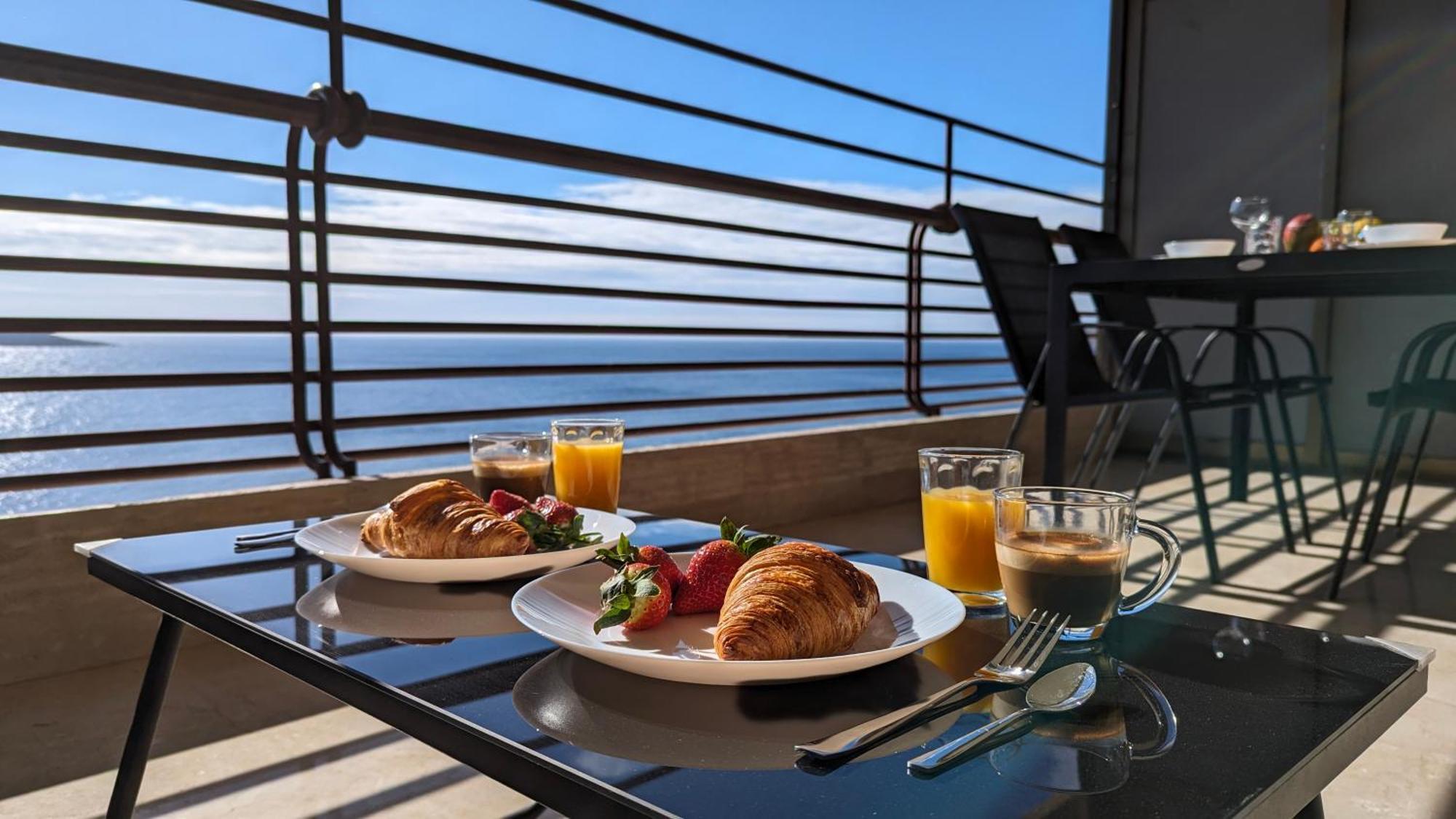 Las Arenas Sea Front Apartments Benidorm Esterno foto