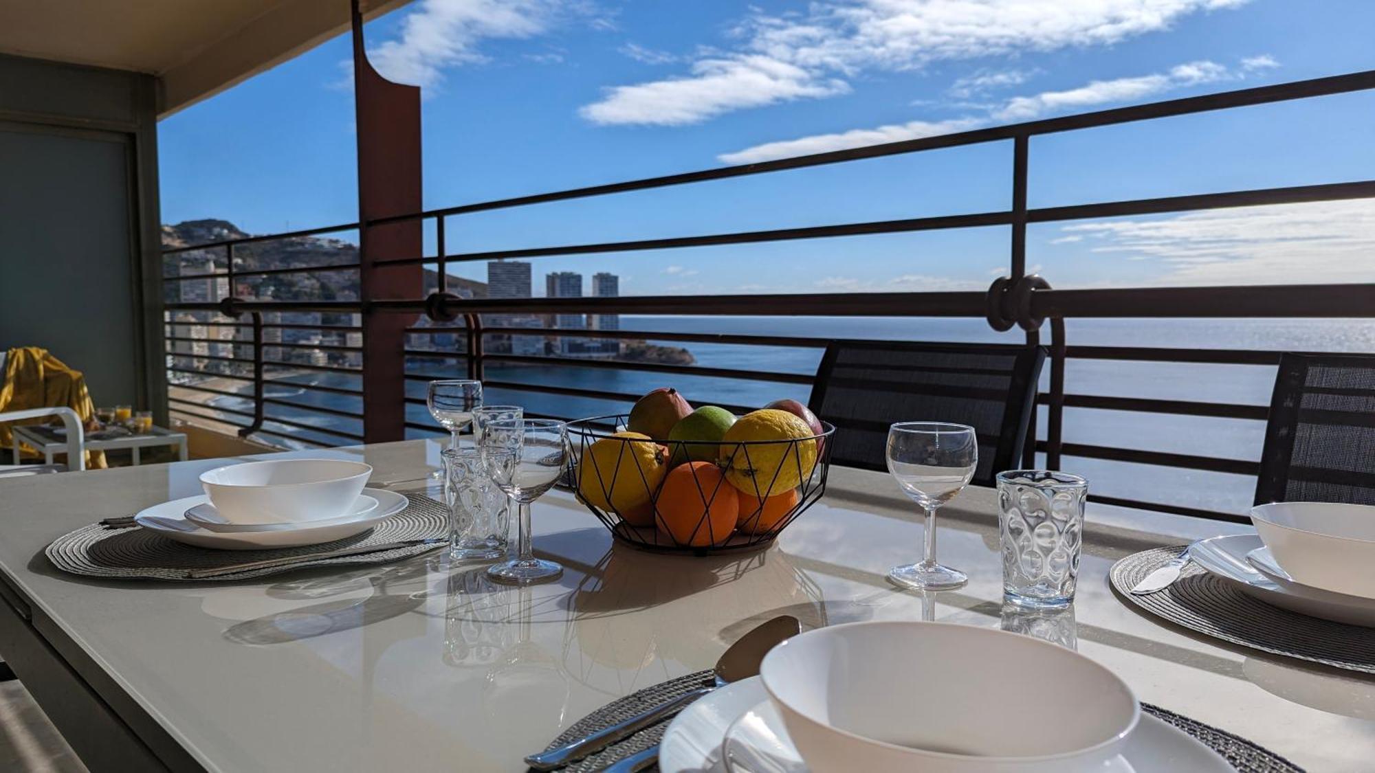 Las Arenas Sea Front Apartments Benidorm Esterno foto