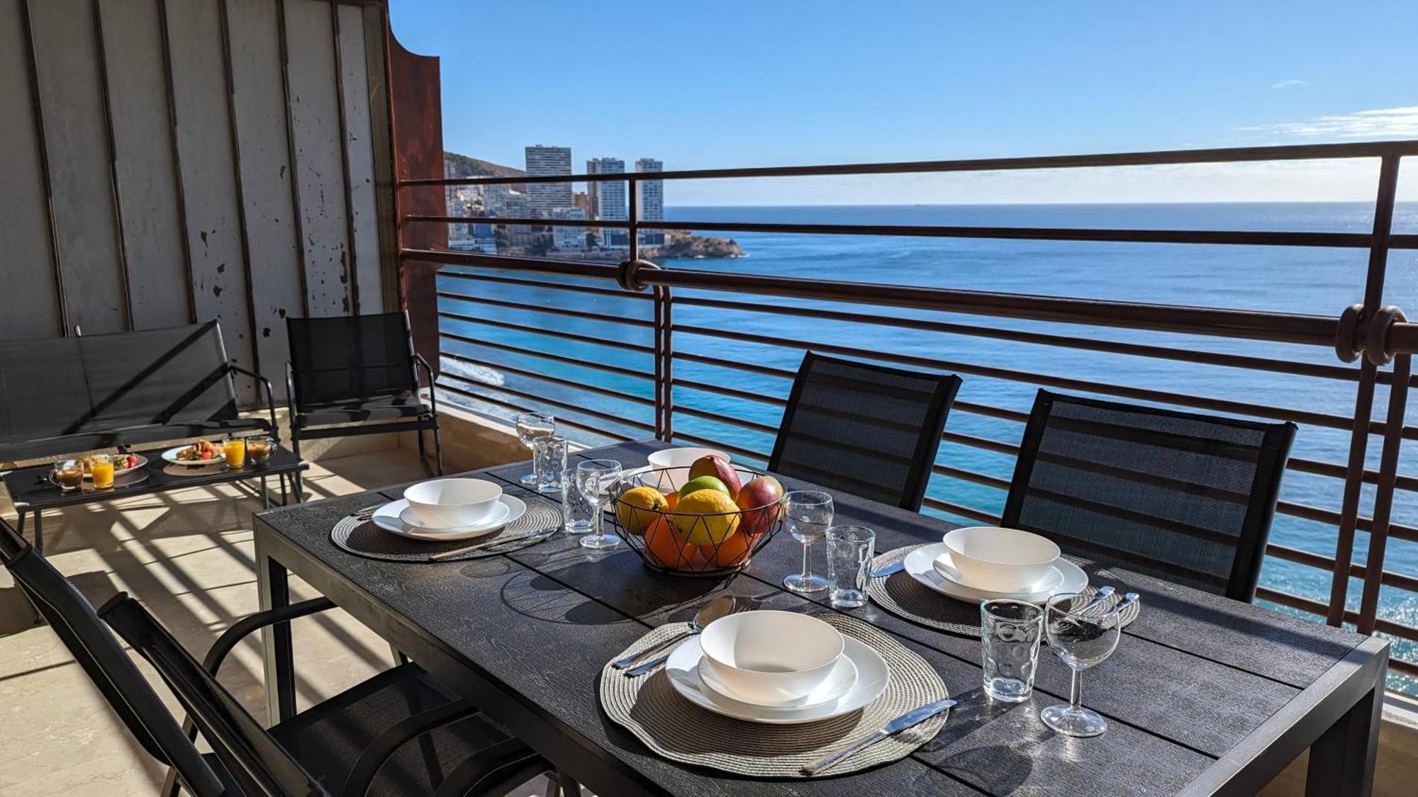 Las Arenas Sea Front Apartments Benidorm Esterno foto